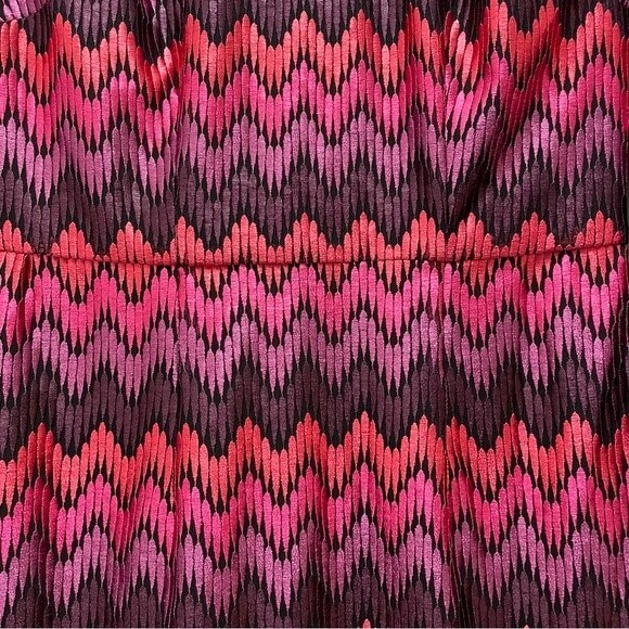 Trina Turk Nicole Dress Shimmer Embroidered Chevron Midi Dress Size Small 4/6 - Picture 8 of 13
